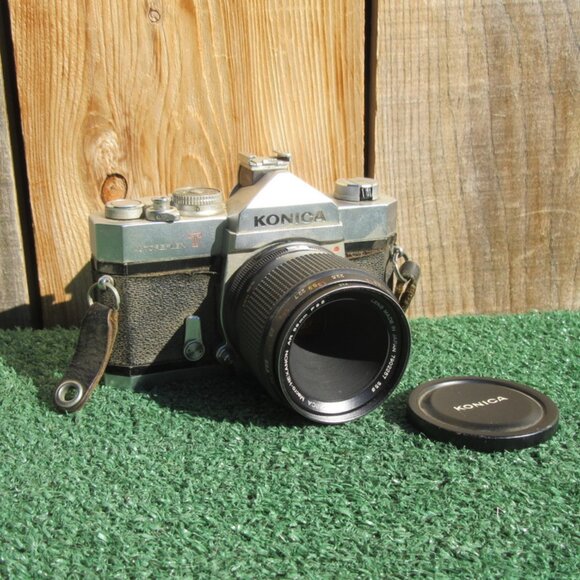 Vintage Konica Autoflex T 35mm Camera & Macro-Hexanon AR 55mm Lens 7902257 - Picture 1 of 10